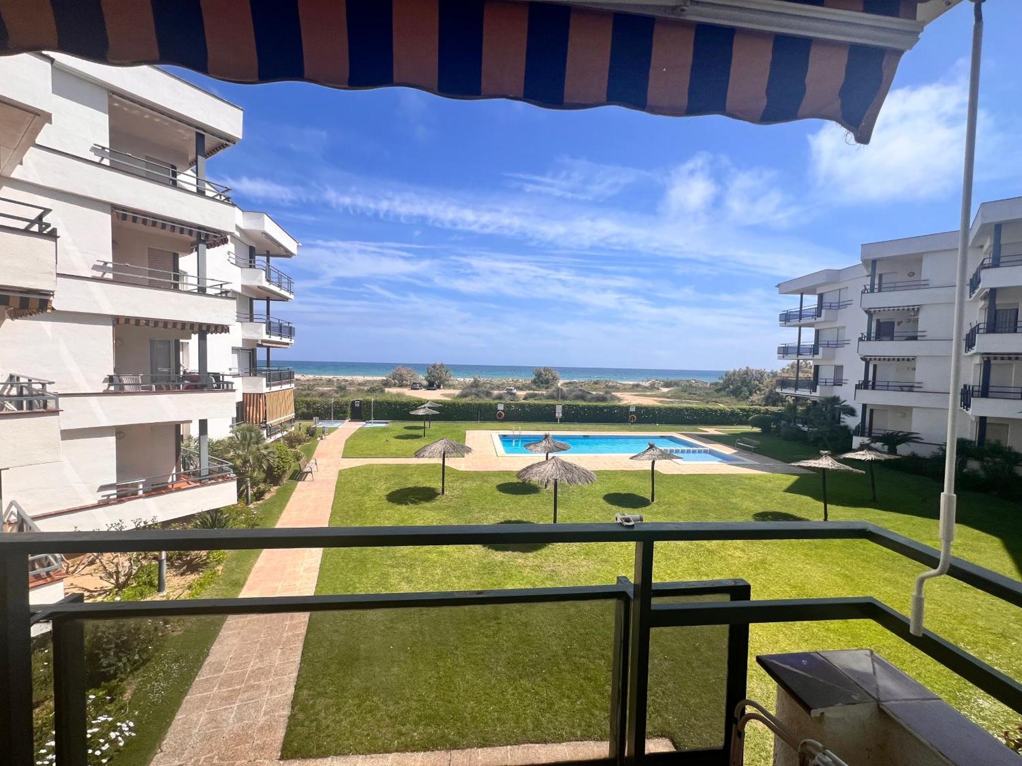 Apartamento Completo Frente Al Mar Creixell Exterior foto